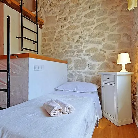 Petra * Dračevac